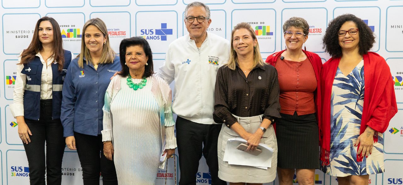 Em ação global, Governo do Brasil pede à OMS inclusão do CID de feminicídio para qualificação de dados e políticas públicas. Nos dias 21 e 22/03 será realizado ainda o maior mutirão de Saúde da Mulher do SUS em alusão ao mês de março com foco em exames e cirurgias