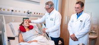 Ministro visita paciente do mutirão da mulher e alas reabertas com a chegada de mais de 570 profissionais