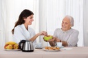 idosos_alimentacao_shutterstock_1200x1000.jpg