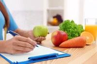 Diário alimentar: anotar o que você come ajuda a melhorar seus hábitos