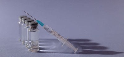 Vacina contra covid-19 não tem relação com câncer de mama