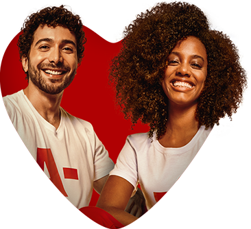 Homem e mulher doadores de sangue