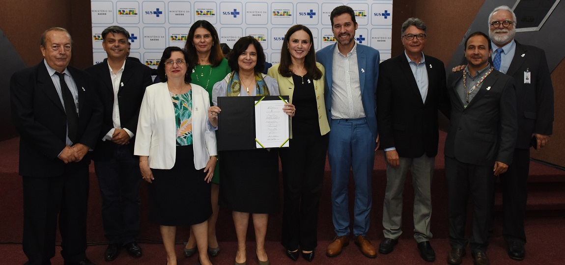 foto capa posse diretores.jpg