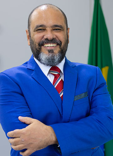 Eduardo Jorge Valadares Oliveira