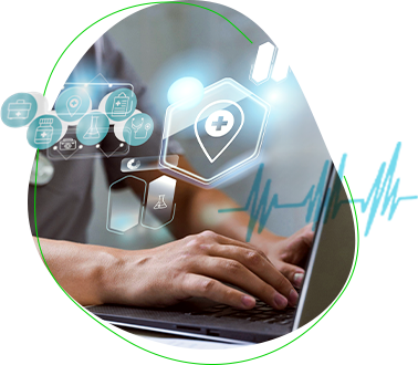 Usuáro digitando no notebook, acessando à internet