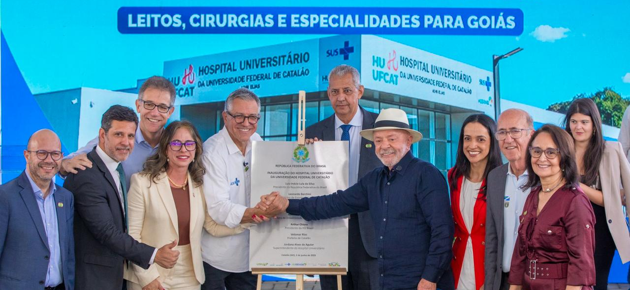 Lula e Padilha inauguram Hospital Universitário de Catalão