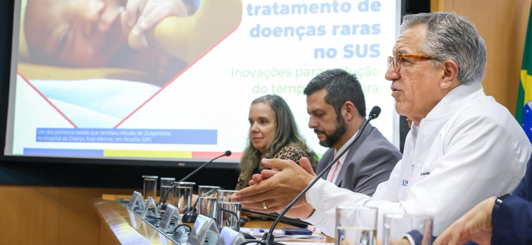 Exame genético no SUS reduz espera por diagnóstico