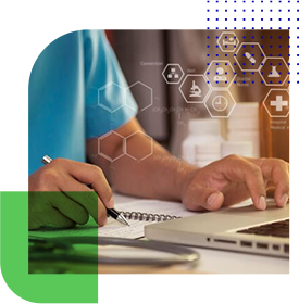 Imagem de pessoa escrevendo no caderno