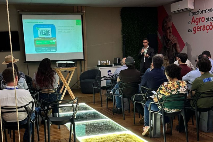 Mapa participa da Agrishow e destaca estratégias de internacionalização do agro brasileiro