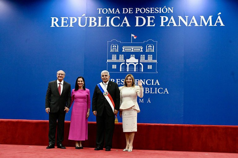 02_062bf92e-8d92-4709-a1c0-2542e02e1375.jpeg