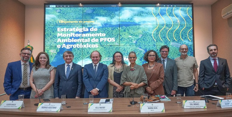 Estratégia de Monitoramento Ambiental de PFOS e Agrotóxicos.jpeg
