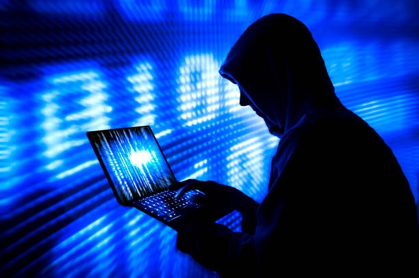 Governo Federal reforça combate à pirataria e reporta o bloqueio de 393 sites ilegais à ONU