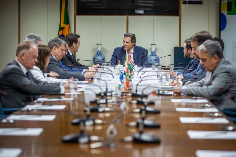Haddad e governadores.jpg