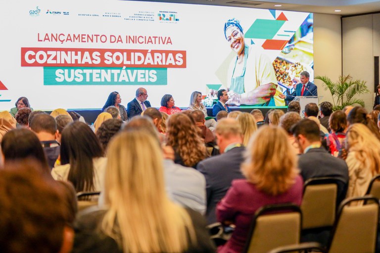 Governo Federal lança iniciativa para promover o uso de energia limpa proveniente de biodigestores em Cozinhas Solidárias