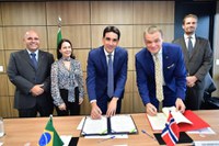 Brasil e Noruega avançam na criação de corredor marítimo sustentável