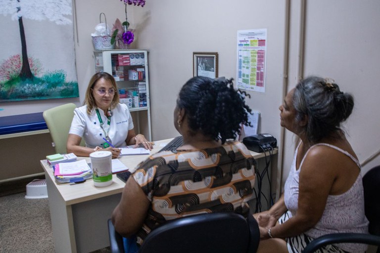 Portarias criam exames para avaliar formação médica no Brasil e democratizar qualificação profissional