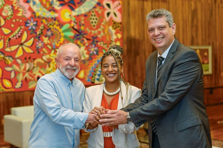 Lula escolhe ativista climática Marcele Oliveira como Campeã de Juventude da COP30