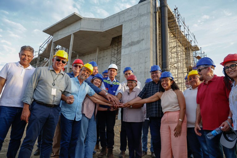 Adutora do Seridó vai levar água do Velho Chico para o sertão potiguar