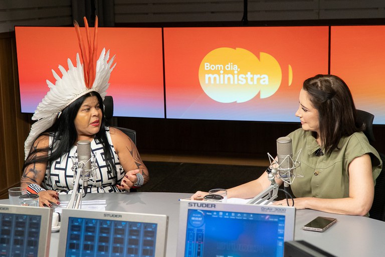 Sonia Guajajara no Bom Dia1.jpg