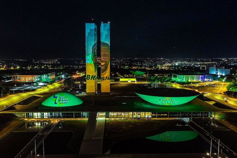 Brasília recebe projeções na Esplanada em homenagem ao 7 de Setembro