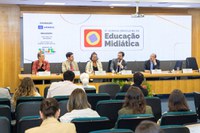 Abertura da 3ª Semana Brasileira de Educação Midiática celebra parcerias estratégicas e debate uso crítico da tecnologia