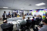 Governo do Brasil oficializa a Sala de Situação Nacional para monitorar intoxicações por metanol e amplia estoques de antídotos no SUS