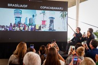 Brasil celebra marca histórica de 8 milhões de turistas internacionais em 2025 com lançamento de “turistômetros”