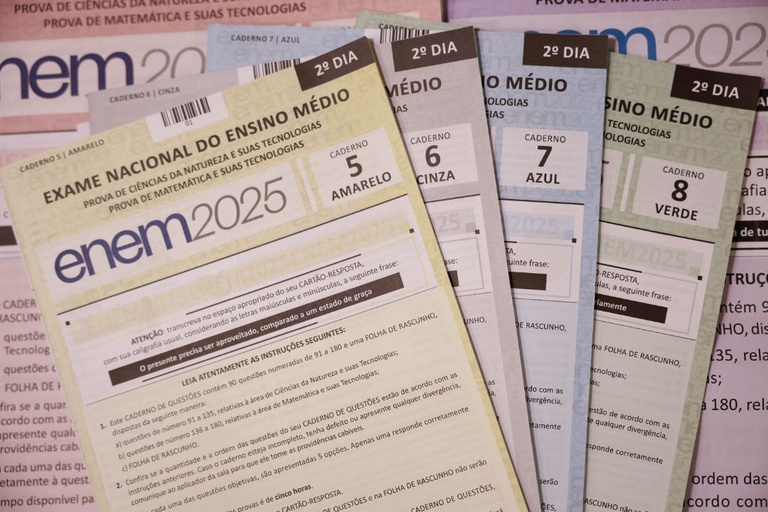 Enem 2025: divulgados gabaritos e cadernos de questões do 2º dia