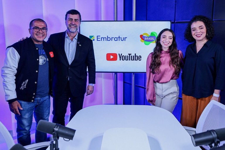 Parceria com YouTube busca aproximação com criadores de conteúdo para impulsionar turismo internacional