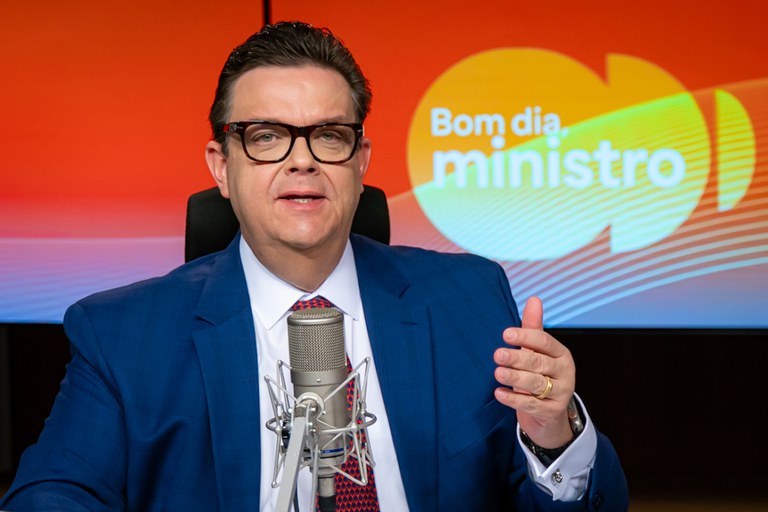 Wolney Queiroz sobre ressarcimento a aposentados: “O dinheiro está em caixa. Temos pressa para fazer as devoluções”