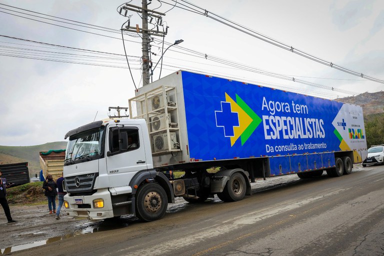 Carreta Agora Tem Especialistas.jpg