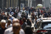 No Brasil, 8,6 milhões de pessoas saíram da pobreza entre 2023 e 2024