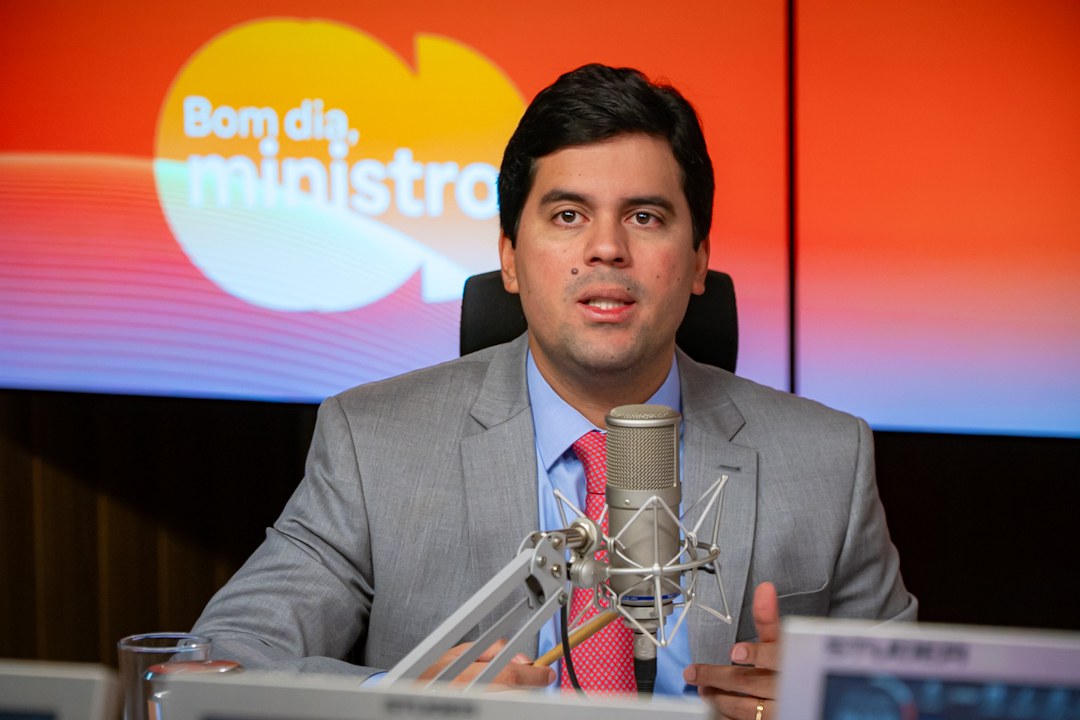 Entrevistado nesta quarta-feira (11/2) no Bom Dia, Ministro, titular da pasta do Esporte destacou o Arenas Brasil, iniciativa que integra o Novo PAC e prevê a implantação de 500 estruturas públicas de esporte e lazer até 2026