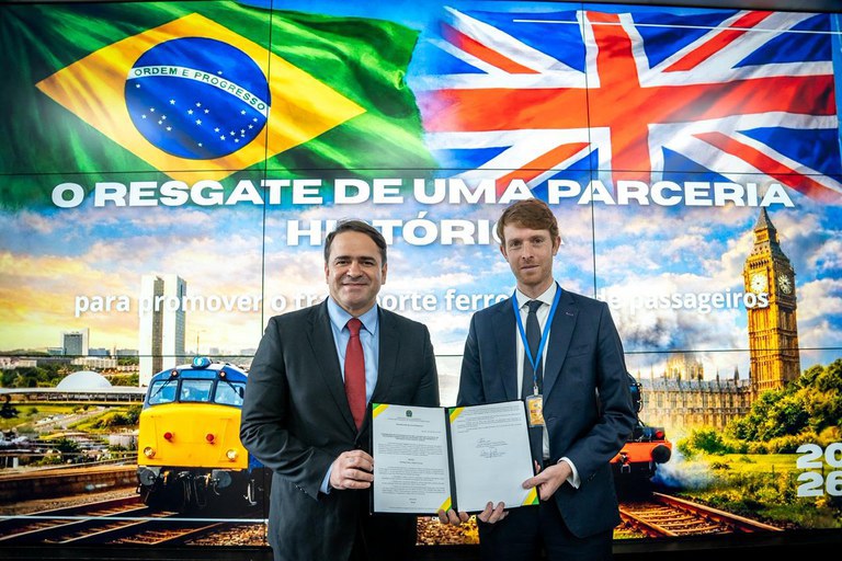 Brasil e Reino Unido ampliam cooperação técnica no setor ferroviário