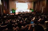 Com dois dias de painéis, encontro internacional reforça aceleração da alfabetização na idade certa e com equidade regional