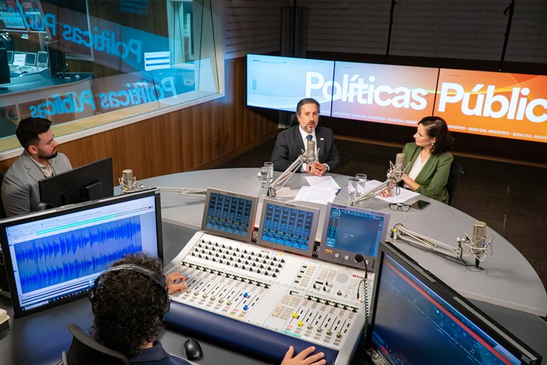 Ministro da CGU ressalta uso de IA no combate à corrupção e na prevenção do desperdício de recursos públicos