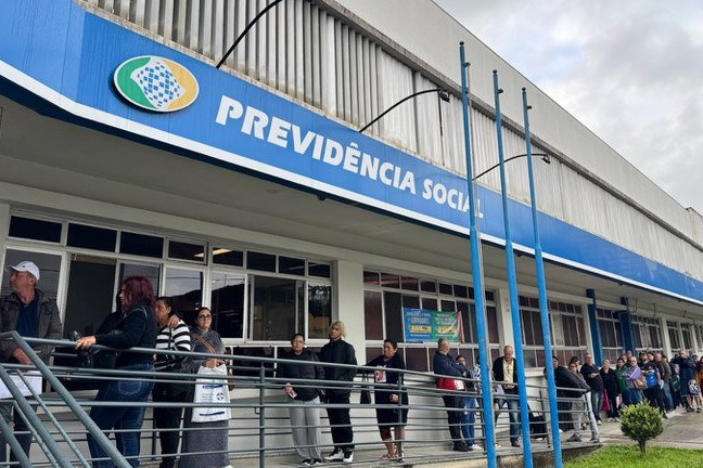 Previdência Social trabalha para antecipar benefícios às cidades afetadas pelas fortes chuvas em Minas