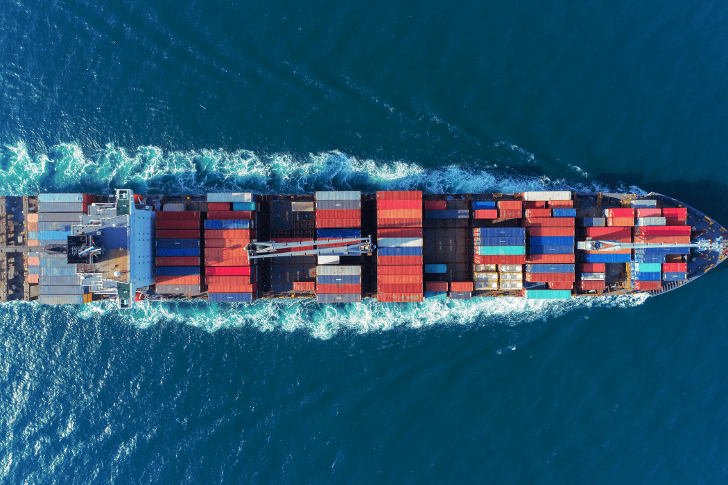 Resultado foi impulsionado pelo aumento expressivo do volume exportado e gerou superávit de US$ 10,5 bilhões no período. Valor representa 45,8% das exportações brasileiras no mês