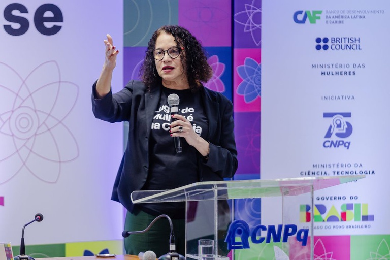 Governo do Brasil anuncia a Política de Empoderamento de Meninas e Mulheres em ciência, tecnologia e inovação