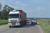 Governo do Brasil anuncia fiscalização eletrônica de 100% do frete e punição mais rigorosa a infratores contumazes