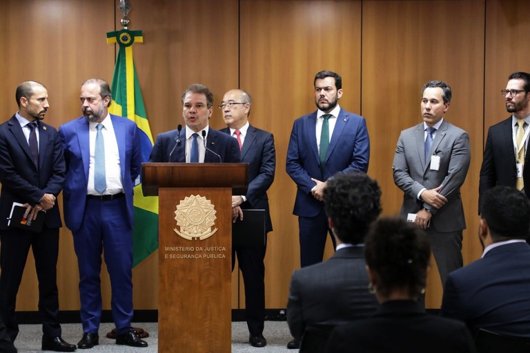 Governo do Brasil integra forças e intensifica fiscalização contra aumentos abusivos de preços dos combustíveis
