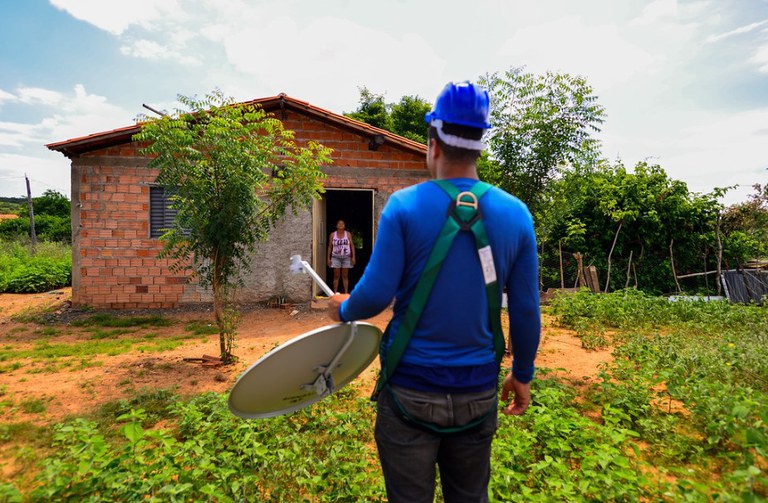 Programa Brasil Antenado segue mudando realidades de famílias de baixa renda do país