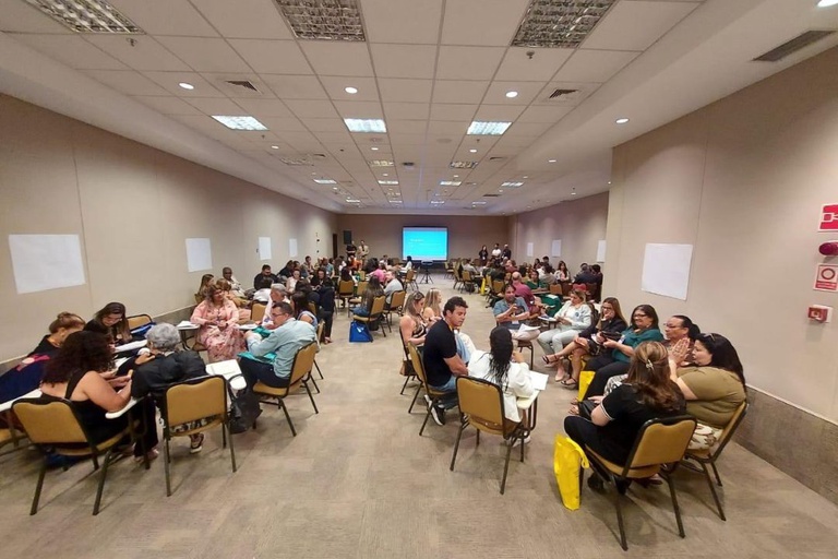 Oficina de pré-lançamento da Coleção Brasileira de Educação Digital e Midiática reúne mais de 800 profissionais da educação