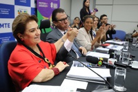 Relatório de Transparência Salarial: emprego formal de mulheres negras cresce 29% em 2025, em relação a 2023