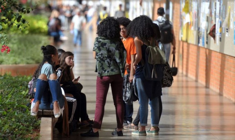 Raízes Comex