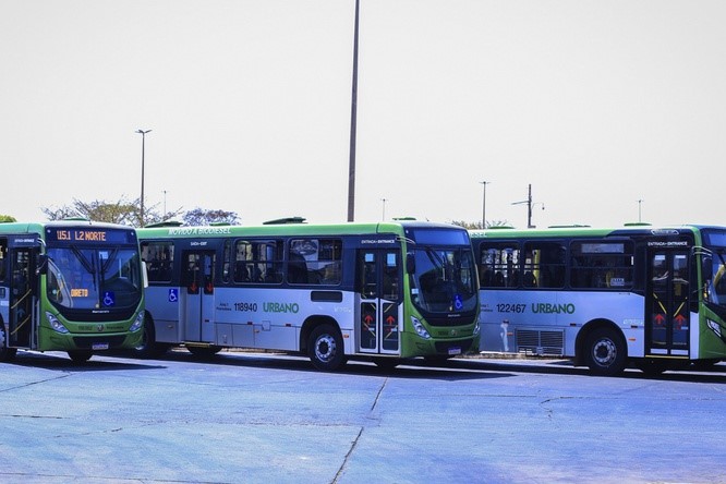 Investimento será para aquisição de 727 novos ônibus de transporte coletivo urbano em oito estados. Renovação da frota representa avanço na agenda ambiental e climática