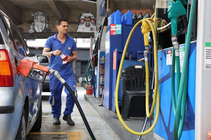 Posto gasolina