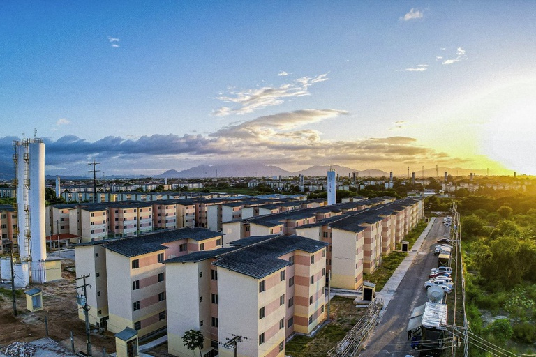 Em todo o país, o Minha Casa, Minha Vida já superou, entre a retomada do programa em 2023 e o início de 2026, 1,4 milhão de residências finalizadas e entregues