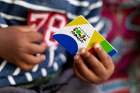 Quase 650 mil famílias da Amazonas recebem o Bolsa Família nesta segunda (17)