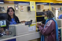 Em São Paulo, 634 agências dos Correios atendem aposentados e pensionistas para contestação de descontos indevidos